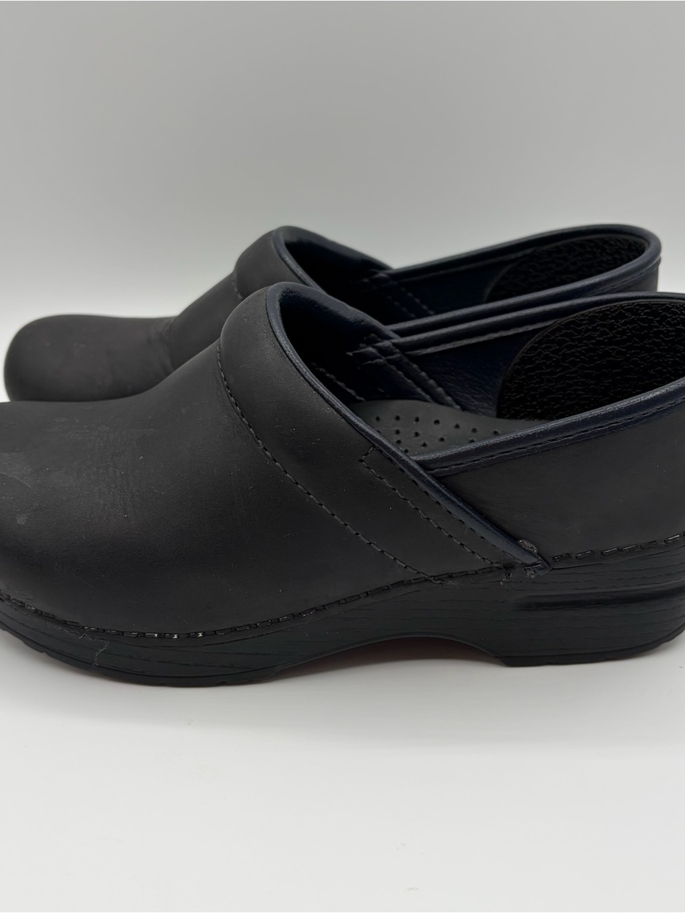 Dansko Professional Clogs Black w/ Navy Blue Trim Sz 7.5 - 8, 38 Arch Support
